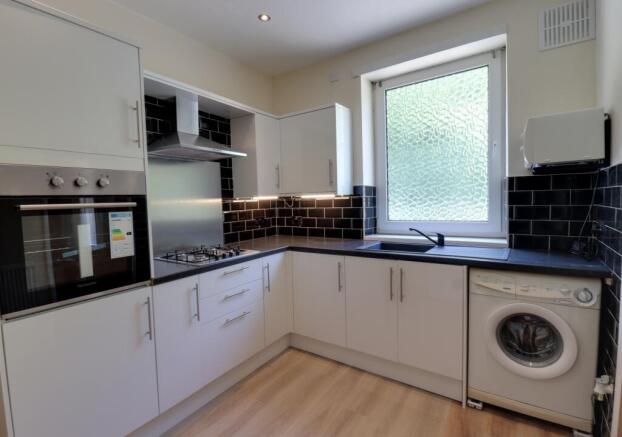 2 bed Terraced for sale Image 6
