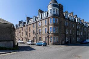 14, Inch Head Terrace, Perth PH2 8AW