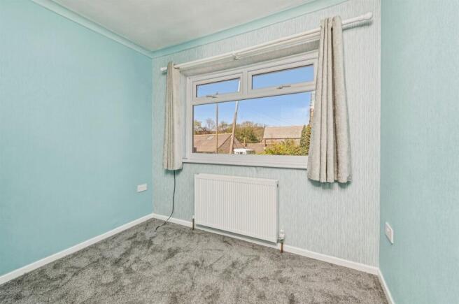 2 bed Semi-Detached Bungalow for sale Image 9