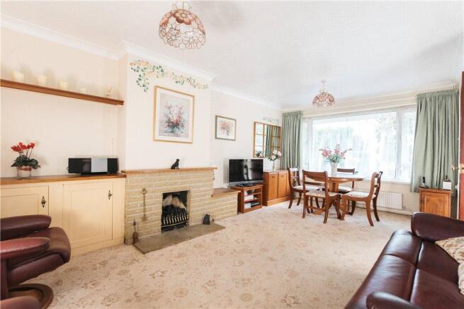 Sitting/Dining Room