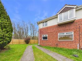 97, Chaucer Close, Sunderland Road, Gateshead NE8 3NQ