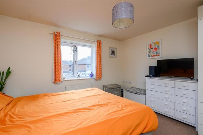 2 bed Terraced for sale Image 7