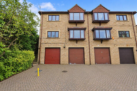 Nab Wood Drive, Shipley