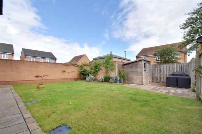 4 bed Detached for sale Image 9
