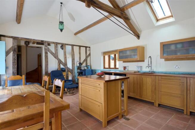 Kitchen/Dining Room