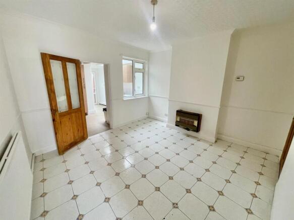Dining Room 2.jpg