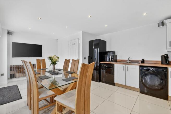 Dining Kitchen