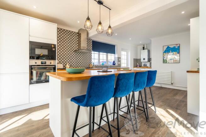 Kitchen-Breakfast-Diner