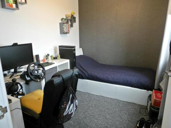 Photo 10