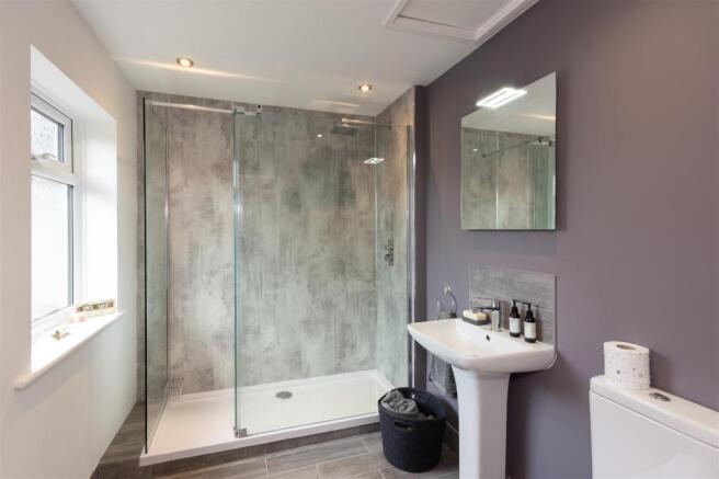Annexe Ensuite.jpeg