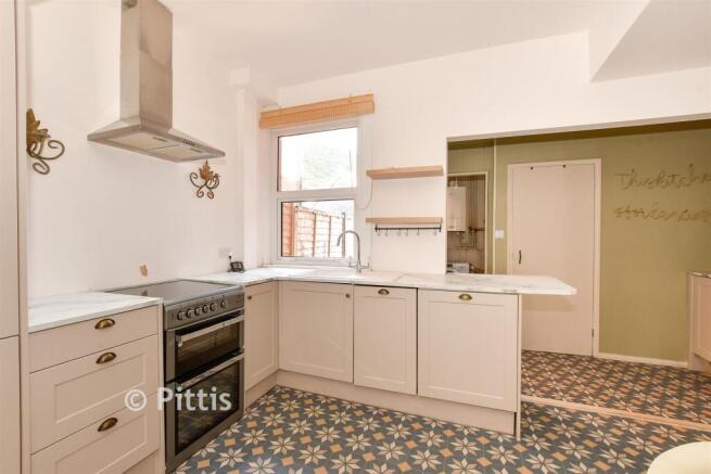 Kitchen/ Dining Area