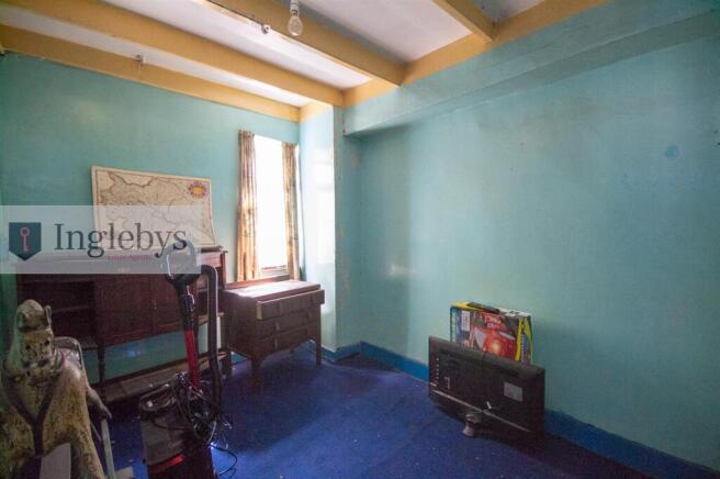 3 bed House for sale Image 10