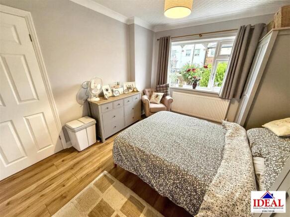 3 bed Detached Bungalow for sale Image 11