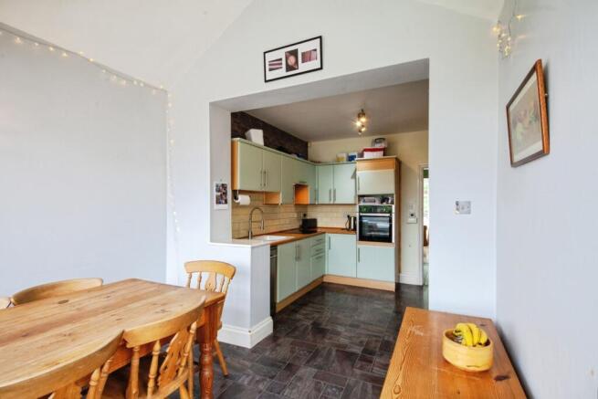 2 bed Detached for sale Image 5