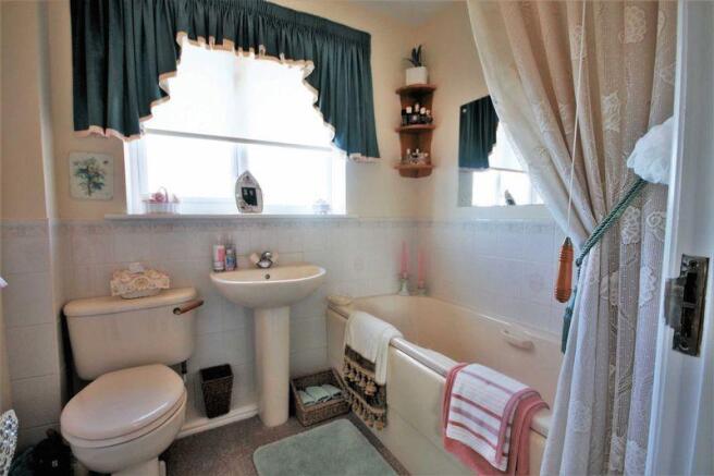 Bathroom / WC