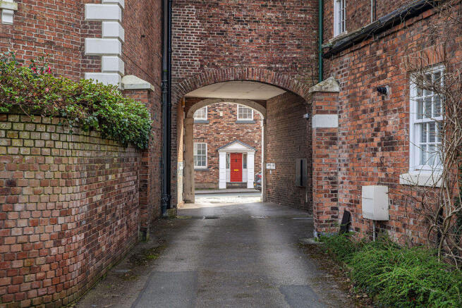 Townwell Court, Welsh Row, Nantwich photo 4