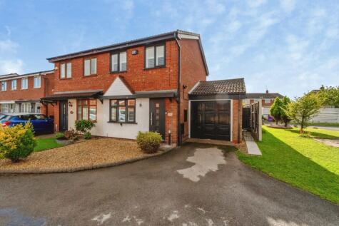 Ewhurst Close, WILLENHALL, West Midlands, WV13