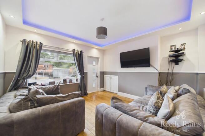 3 bed Terraced for sale Image 8