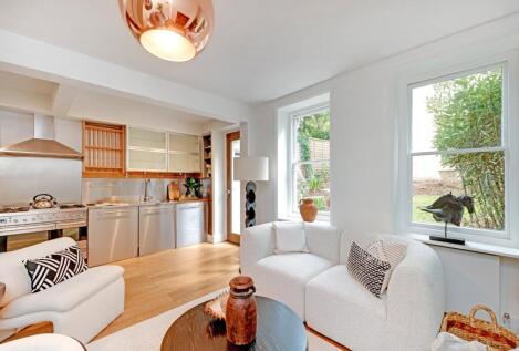 Denning Road, London, NW3
