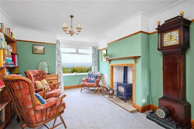 4 bed Semi-Detached for sale Image 10