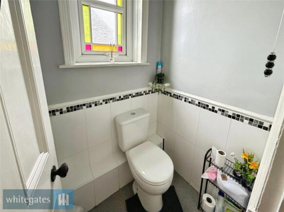 4 bed Town House for sale Image 12
