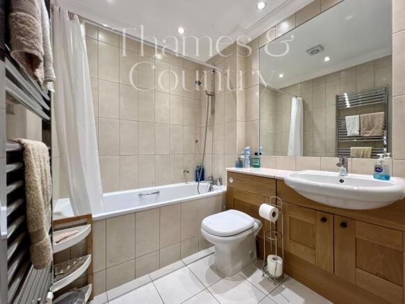 Family bathroom