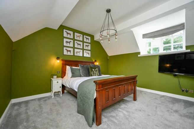 Main Bedroom