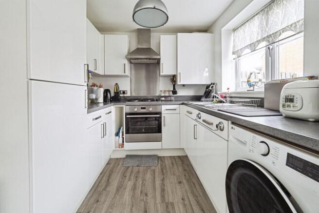 3 bed Detached for sale Image 5