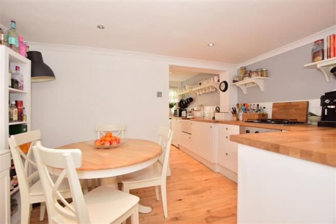 Kitchen/Dining Area
