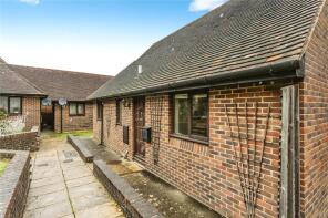 4, Barn Stables, De Montfort Road, Lewes BN7 1ST