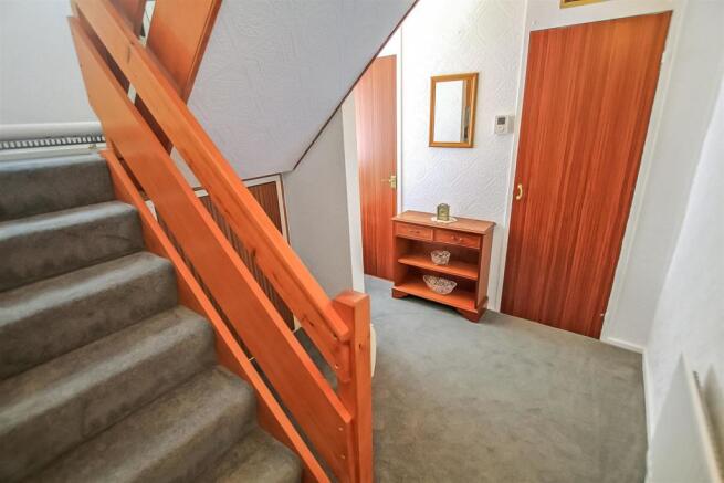 Hallway.jpg