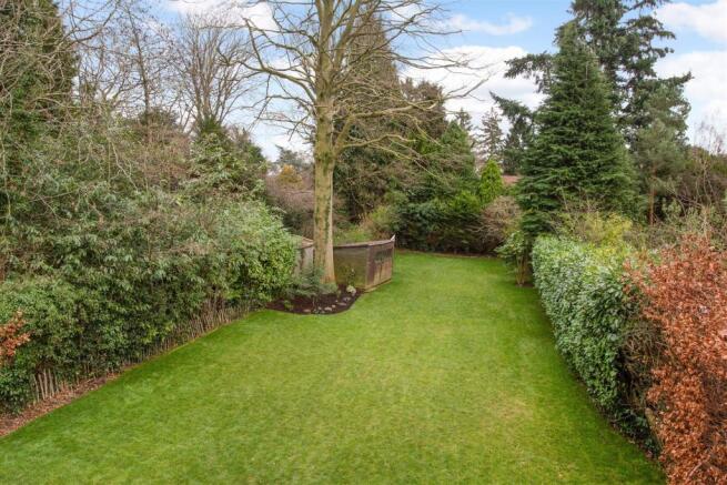59 Aldenham Avenue 291909 (35).jpg