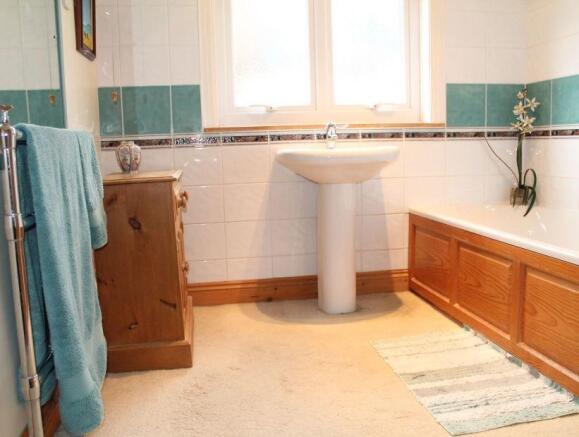 Photo 10