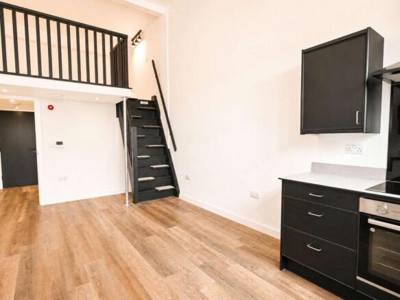 BTH Flat 6 (6).jpg