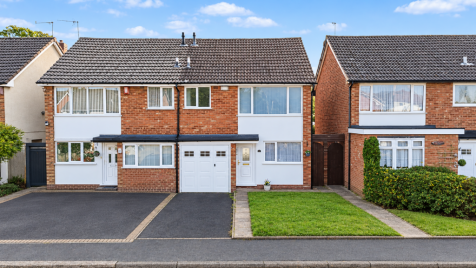 Larchmere Drive, Birmingham, B28 8JB