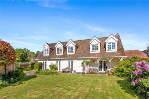 Brambly Hedge, Willow Walk, Guildford GU5 9HY