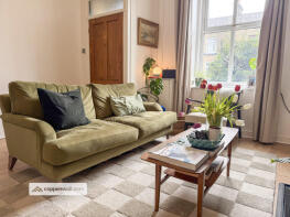 119, Peel Brow, Bury BL0 0AZ