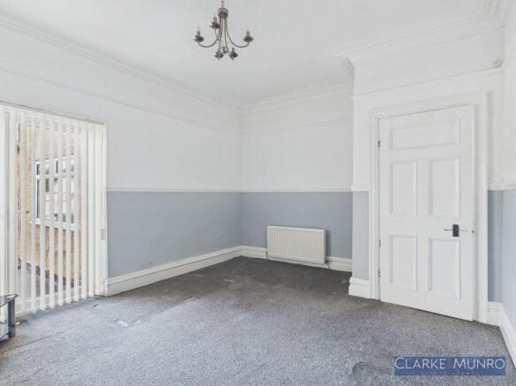 4 bed Semi-Detached for sale Image 4