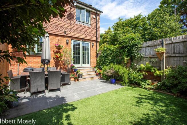 8 Back Garden.jpg