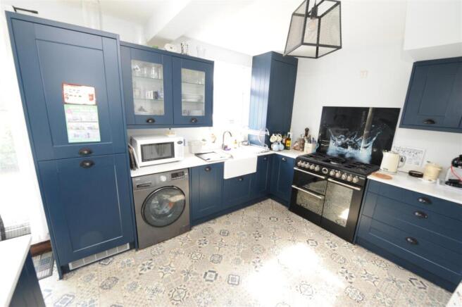 3 bed Town House for sale Image 6
