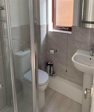 En Suite Shower
