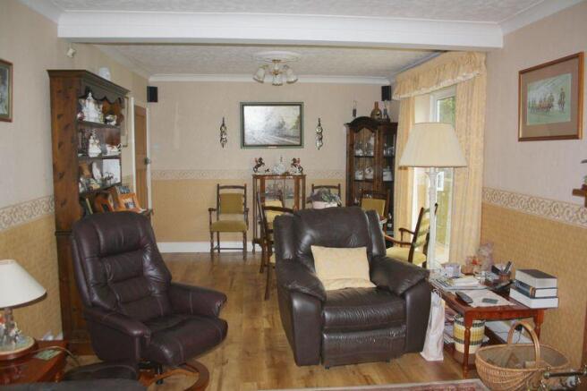 Lounge 2