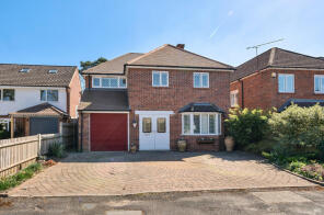50, Kenilworth Road, Fleet GU51 3AX