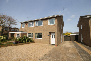 40, Highfields, Towcester NN12 6EA