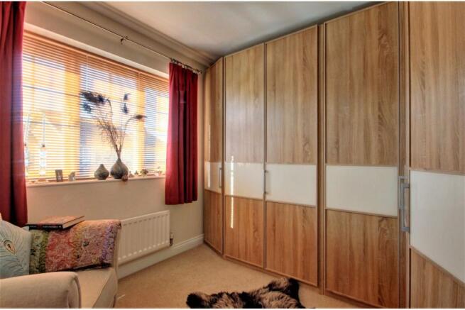 Dressing Room/Bed 4
