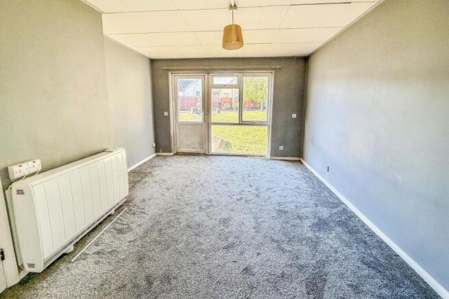 Flat 120 Westcoft, Chippenham, Wiltshire, SN14 0NU