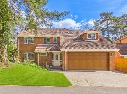 Stibbs Way, Bransgore, Christchurch, Dorset, BH23