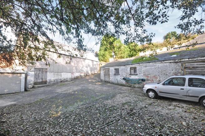 Workshop/Outbuildings