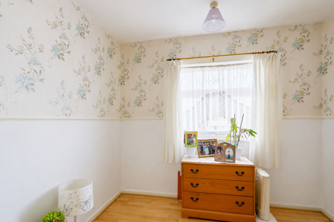 3 bed Terraced for sale Image 9