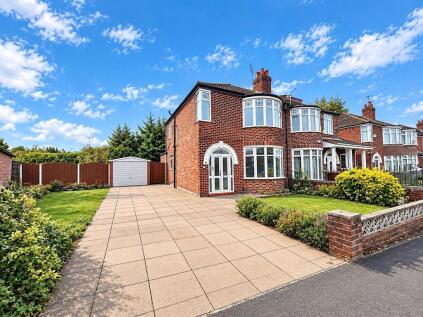 Kingsway, East Didsbury, M20